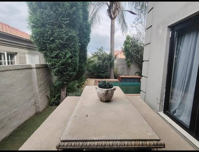 5 BEDROOM HOUSE FOR SALE IN AMBERFIELD HEIGHTS